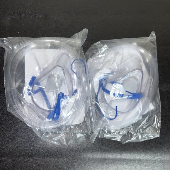 (2 Lot) McKesson Adult Medium Concentration Oxygen Mask 7' Tubing - Picture 3 of 4
